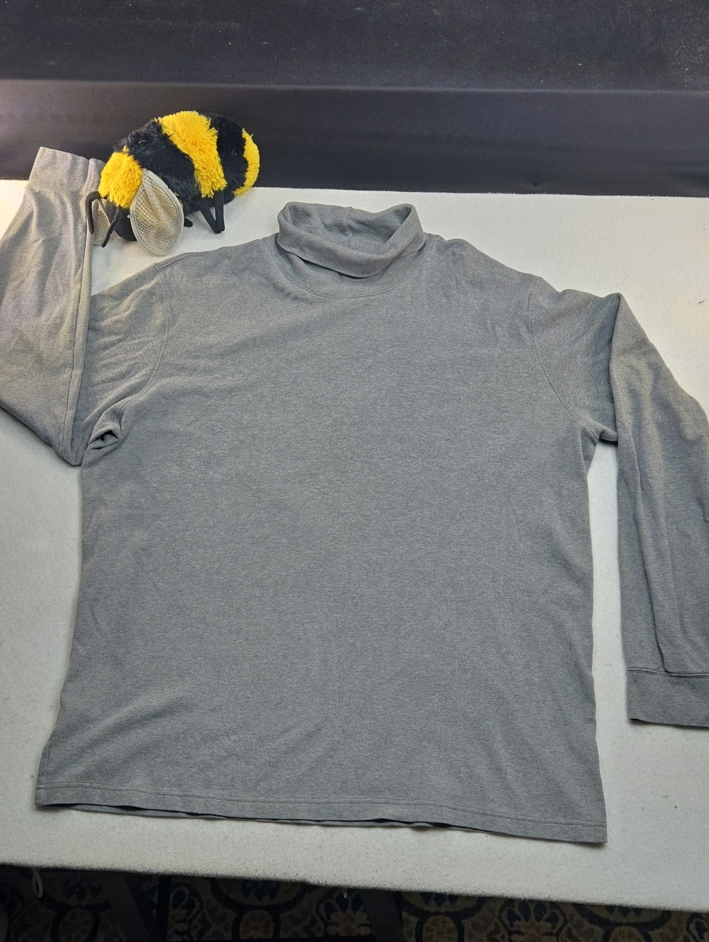 Eddie Bauer Men's Grey Turtleneck Sweater